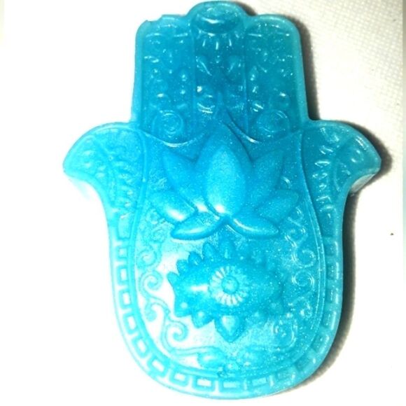 HAND crafted positive eye organic Blueberry soap bar - Picture 3 of 12